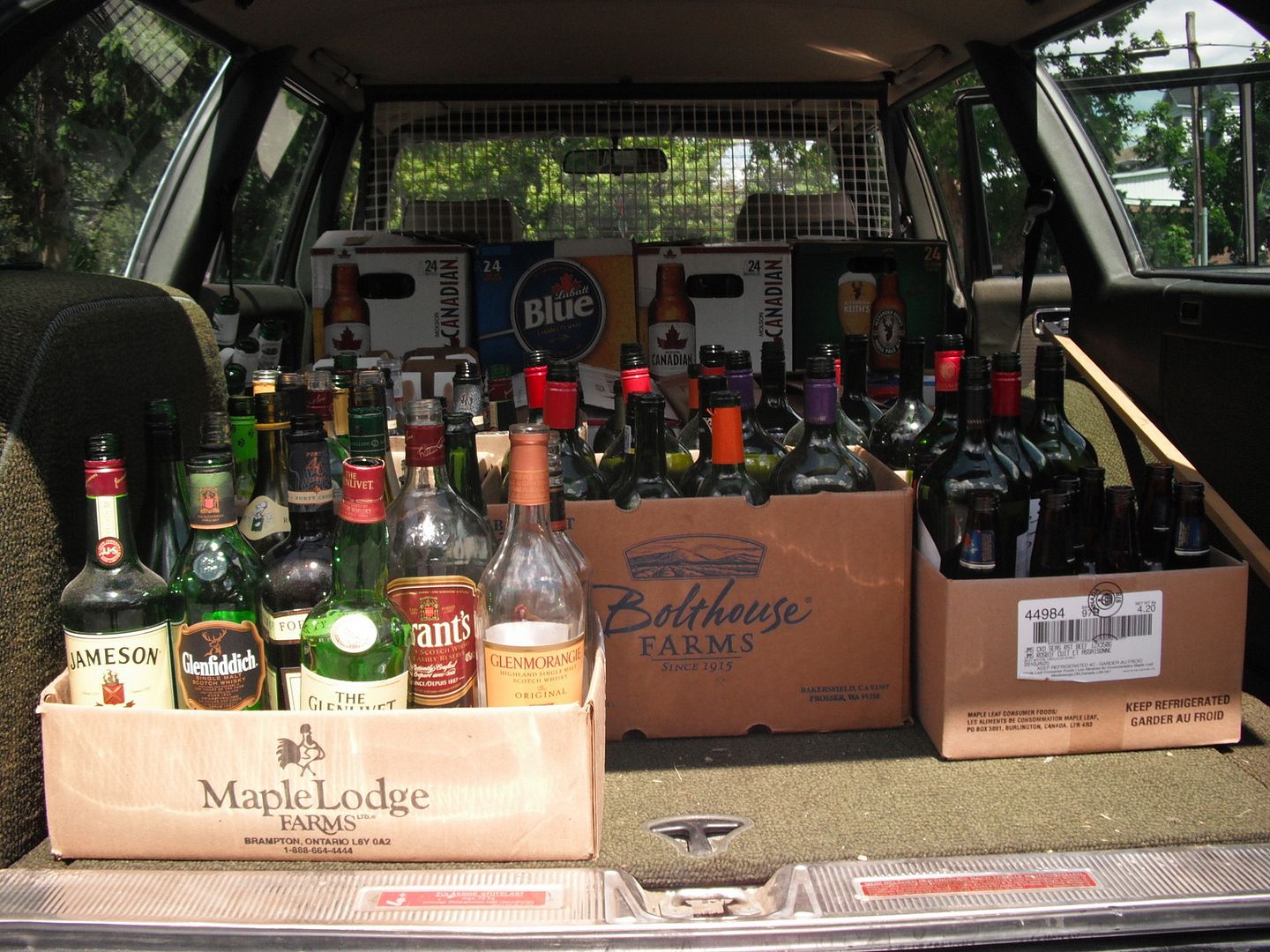 Removal of w123 Wagon rear headrests MercedesBenz Forum